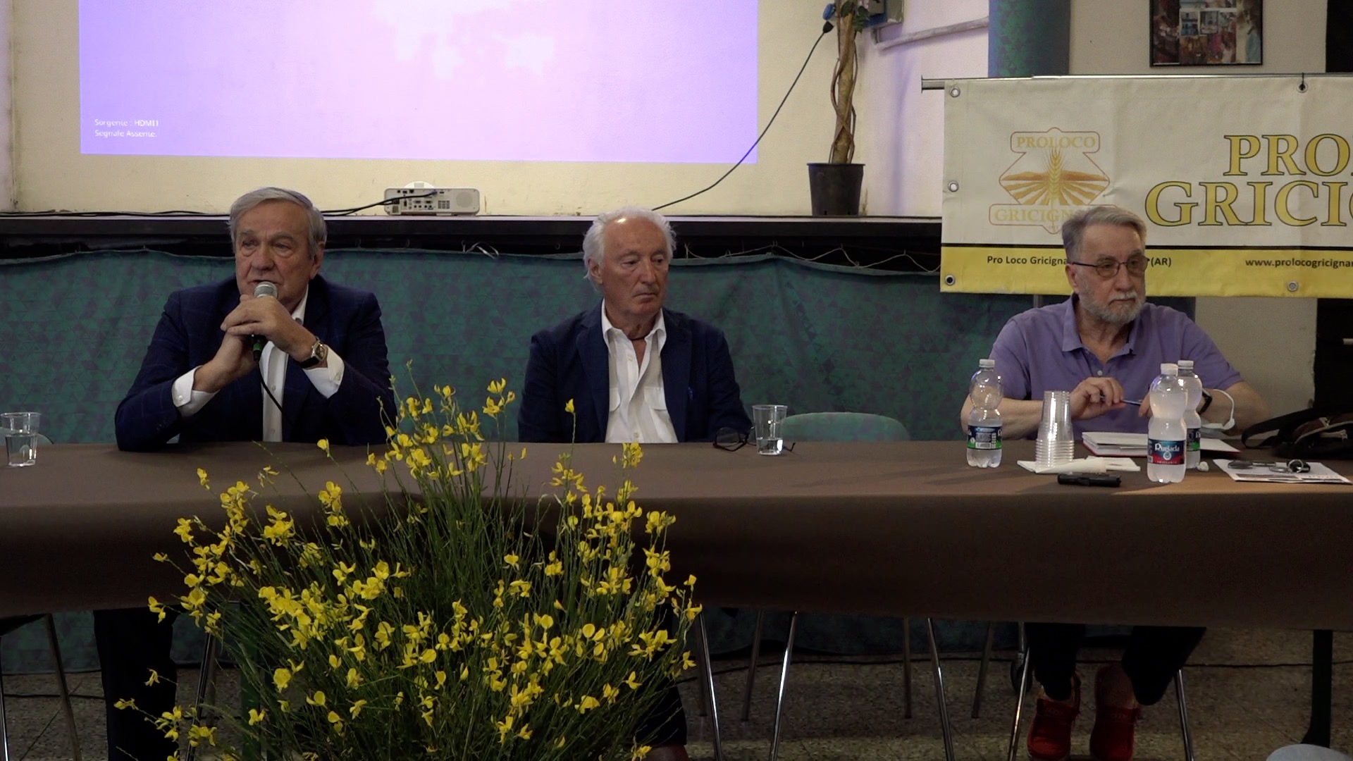 Da sinistra Mercati, Bellucci e Del Furia durante la conferenza