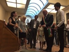 Un viaggio nel mondo della fotografia, inaugurata a Sansepolcro la mostra “Steve McCurry Icons” - Cultura | TTV.it