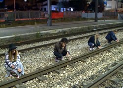 La lunga storia della Ferrovia Centrale Umbra si è conclusa ieri. L’Associazione “Il Mosaico” saluta l’ultimo treno con una provocazione - Attualità | TTV.it
