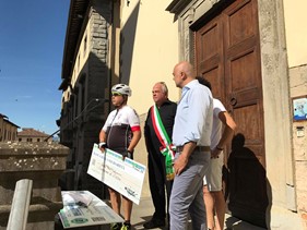 La Ciclistica Sansepolcro presente alla "Pedalata per la Sibilla" di domenica 24 settembre 1 La Ciclistica Sansepolcro presente alla "Pedalata per la Sibilla" di domenica 24 settembre - Attualità | TTV.it