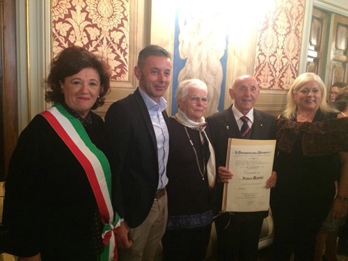 Nominato Cavaliere Franco Masini, presidente onorario dell'associazione nazionale Carabinieri "Valerio Gildoni" 1 Nominato Cavaliere Franco Masini, presidente onorario dell'associazione nazionale Carabinieri "Valerio Gildoni" - Attualità | TTV.it