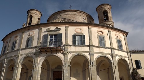 Rubate due coroncine bagnate in oro al Santuario di Belvedere di Città di Castello 2 Rubate due coroncine bagnate in oro al Santuario di Belvedere di Città di Castello - Attualità | TTV.it