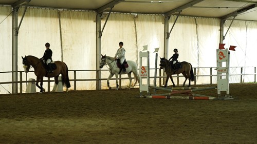 Equitazione, oltre 100 giovani da tutta l'Umbria a Montefalco per la finale del Circuito multidisciplinare 1 Equitazione, oltre 100 giovani da tutta l'Umbria a Montefalco per la finale del Circuito multidisciplinare - Sport | TTV.it