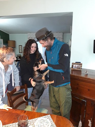 Sorpresa di Natale a Silvana Benigno, Jovanotti la va a trovare a casa - Attualità | TTV.it