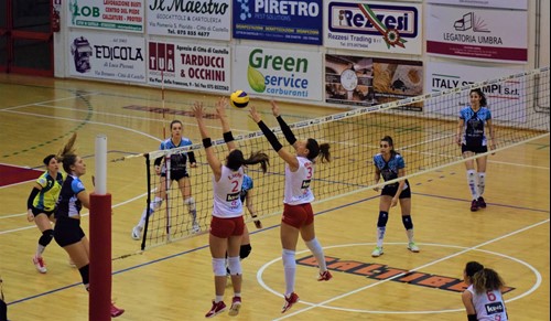 CO.ME.T. Volley Città di Castello stravince per 3-1 con la Blu Volley Quarrata - Sport | TTV.it