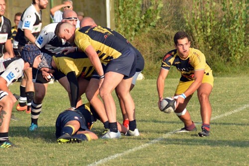 La Union Rugby Arezzo chiude il girone d’andata con una sconfitta. La squadra aretina è stata superata per 14-8 nella delicata trasferta sul campo del Gispi Rugby Prato - Sport | TTV.it
