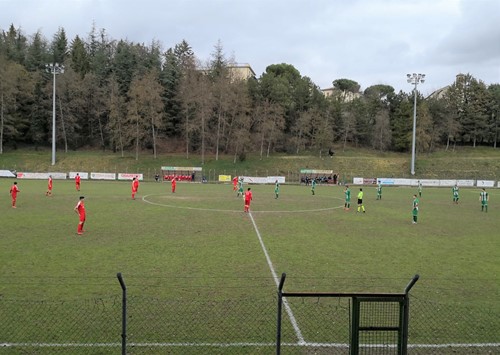 Finisce per 0-1 la partita fra la Baldaccio Bruni - Lastrigiana. Amara sconfitta in casa per la squadra biancoverde 1 Finisce per 0-1 la partita fra la Baldaccio Bruni - Lastrigiana. Amara sconfitta in casa per la squadra biancoverde - Sport | TTV.it