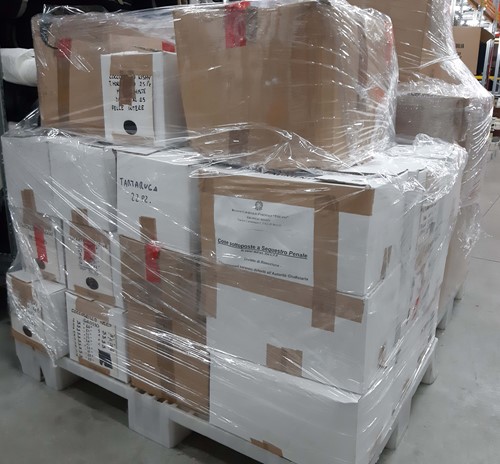 Sequestrato pellame illegale in un negozio di Monte San Savino 2 Sequestrato pellame illegale in un negozio di Monte San Savino - Attualità | TTV.it