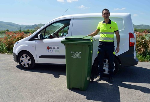 Nuove misure per l’emergenza da Covid-19: da domani So.Ge.Pu. chiude i centri di raccolta dei rifiuti in Altotevere. Sospesi i servizi a chiamata per il ritiro degli ingombranti 1 Nuove misure per l’emergenza da Covid-19: da domani So.Ge.Pu. chiude i centri di raccolta dei rifiuti in Altotevere. Sospesi i servizi a chiamata per il ritiro degli ingombranti - Attualità | TTV.it