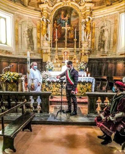 La donazione della "Santa Spina" a Montone è stata celebrata come da tradizione e trasmessa in diretta facebook 3 La donazione della "Santa Spina" a Montone è stata celebrata come da tradizione e trasmessa in diretta facebook - Cultura | TTV.it
