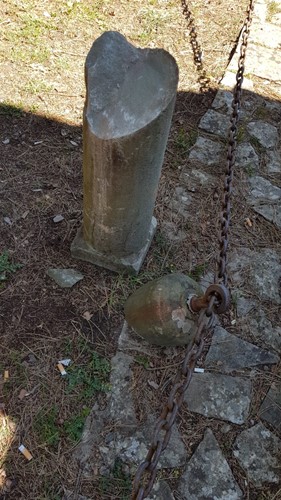 Atti vandalici al monumento dei caduti di Citerna. L'amministrazione: "un gesto vile e insensato!" 1 Atti vandalici al monumento dei caduti di Citerna. L'amministrazione: "un gesto vile e insensato!" - Attualità | TTV.it