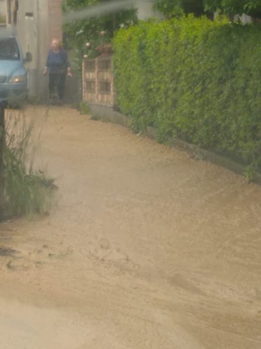 Grandine e oltre 40 mm di pioggia a Selci e Lama, violento temporale nel territorio sangiustinese - Attualità | TTV.it