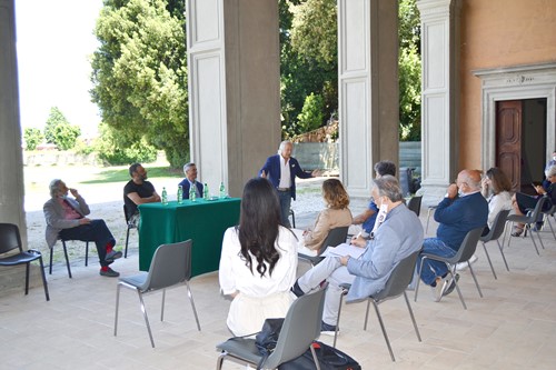 Presentata la 18° MOSTRA NAZIONALE DEL FUMETTO a Città di Castello con l'illustratore Simone Bianchi 2 Presentata la 18° MOSTRA NAZIONALE DEL FUMETTO a Città di Castello con l'illustratore Simone Bianchi - Cultura | TTV.it
