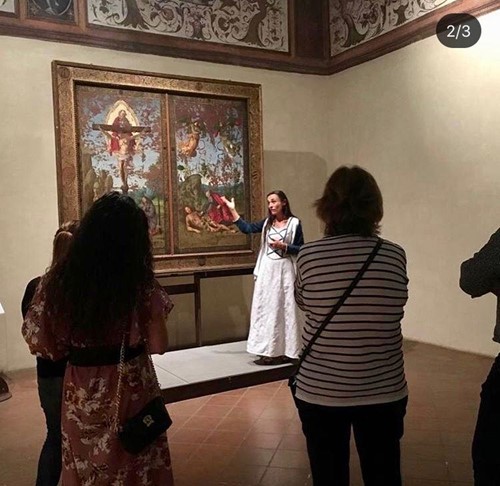 RAFFAELLO FA TUTTO ESAURITO ANCHE D’ESTATE: SUCCESSO DELLE VISITE IN NOTTURNA ALLA PINACOTECA DI CITTÀ DI CASTELLO - Cultura | TTV.it