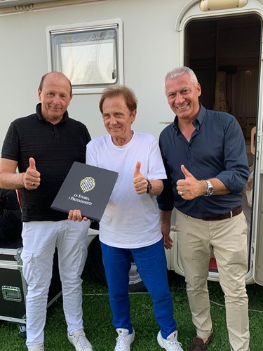 Successo per la prima data del tour di Roby Facchinetti che si è esibito ieri sera allo stadio di Trestina - Attualità | TTV.it