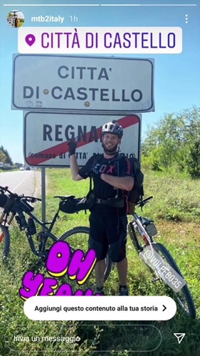 DALLA GERMANIA IN MOUNTAIN BIKE FINO A CITTA’ DI CASTELLO PER INCONTRARE LA ZIA. IL COMUNE INCONTRA DAVID SIEGLE E I PARENTI TIFERNATI - Attualità | TTV.it
