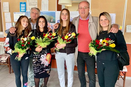 Il Valtiberina Tennis&Sport conquista la promozione in D1. La prima squadra femminile del circolo ha vinto tutti gli incontri disputati nel campionato di D2 1 Il Valtiberina Tennis&Sport conquista la promozione in D1. La prima squadra femminile del circolo ha vinto tutti gli incontri disputati nel campionato di D2 - Sport | TTV.it