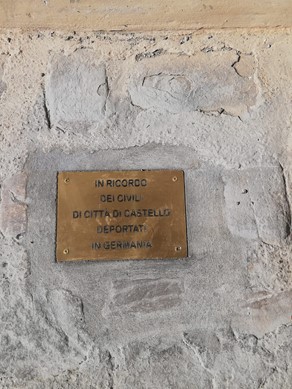 Inaugurate le “Pietre della memoria” che ricorderanno i deportati nei lager - Cultura | TTV.it