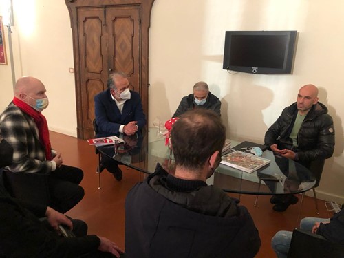 Ex Fisadorelli: Rsu e sindacati hanno incontrato il sindaco Luca Secondi - Attualità | TTV.it