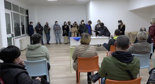 Consegnati gli attestati del progetto “Lavori estivi guidati per ragazze e ragazzi” 1 Consegnati gli attestati del progetto “Lavori estivi guidati per ragazze e ragazzi” - Attualità | TTV.it