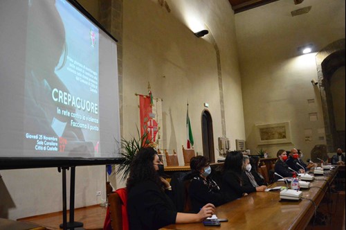 “Giornata contro la violenza sulle donne”, i dati del centro anti-violenza “Medusa” 2 “Giornata contro la violenza sulle donne”, i dati del centro anti-violenza “Medusa” - Attualità | TTV.it