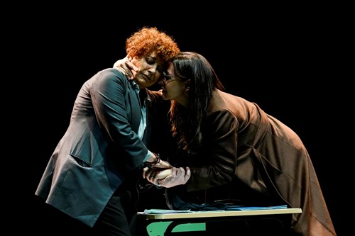 Stagione teatrale al Dante con Ambra, Ottavia Piccoli e Giorgio Pasotti 3 Stagione teatrale al Dante con Ambra, Ottavia Piccoli e Giorgio Pasotti - Cultura | TTV.it