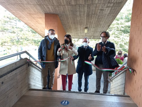 Alla primaria di Pierantonio, inaugurata la "Scuola senza zaino" 1 Alla primaria di Pierantonio, inaugurata la "Scuola senza zaino" - Attualità | TTV.it