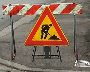 1543749763-0-marsala-bisogna-allacciarsi-fognatura-asfaltano-strade