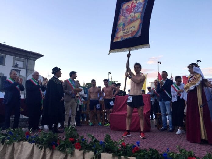 5-premiazione-e-consegna-palio-della-vittoria-a-ivan-poggi