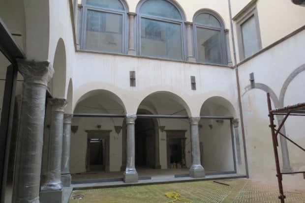 biblioteca