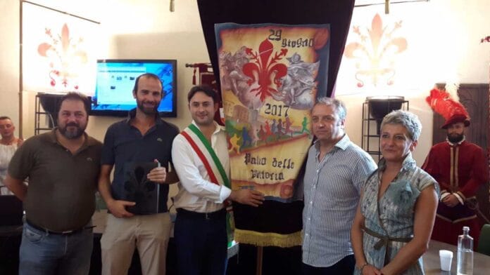 consegna-palio-della-vittoria-a-firenze