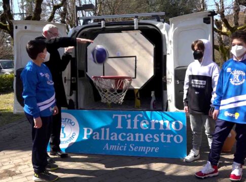 donazione-pallacanestro-castello-muzi-betti-8