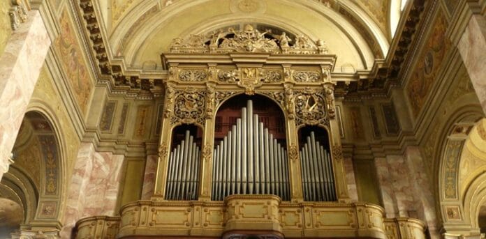 magenta-chiesa_san_martino-organo
