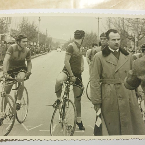 Giulio Ghezzi, una vita nel ciclismo. Il meccanico gentiluomo compie 90 anni 3 Giulio Ghezzi, una vita nel ciclismo. Il meccanico gentiluomo compie 90 anni - Sport | TTV.it