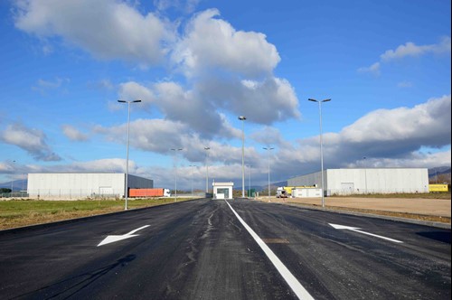 Inaugurata la Piastra logistica: assunzioni e primo punto di rifornimento di idrogeno 5 Inaugurata la Piastra logistica: assunzioni e primo punto di rifornimento di idrogeno - Attualità | TTV.it