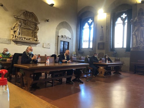 Tabacco: riunito il tavolo tra sindacato, imprese e istituzioni per il futuro del settore - Attualità | TTV.it