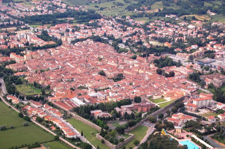 sansepolcro_veduta_aerea