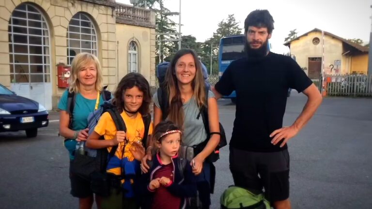 Famiglia in cammino