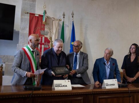WhatsApp Image 2022-09-10 at 13 Vincenzo Mollica cittadino onorario di Città di Castello
