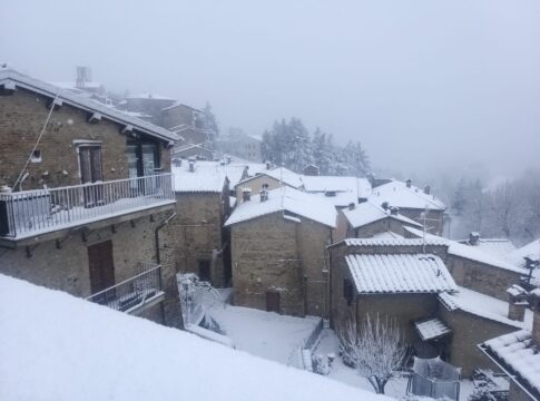 Neve a Montone 2 Neve a Montone