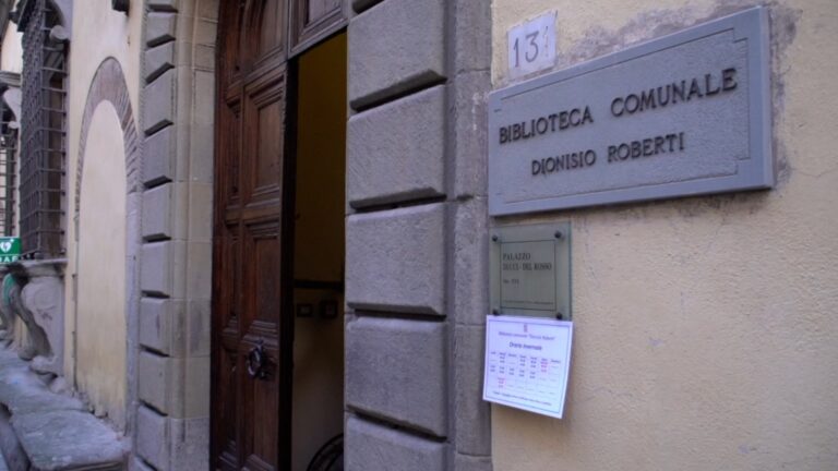 Biblioteca Dionisio Roberti