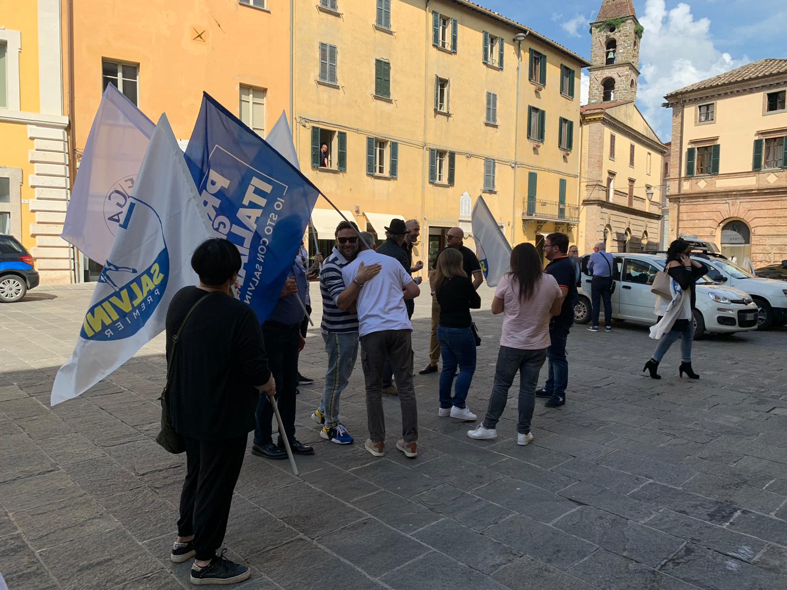 Ballottaggio Umbertide: Carizia si riconferma sindaco. Lo scrutinio 3 festa elezioni umbertide