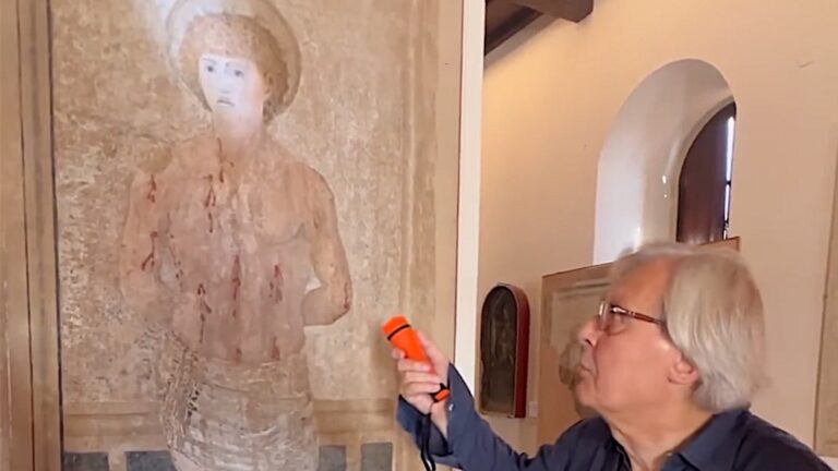 Vittorio Sgarbi con il San Sebastiano