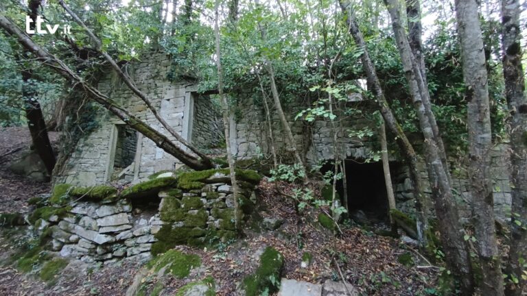 I resti del Mulino di Sopra della Montagna