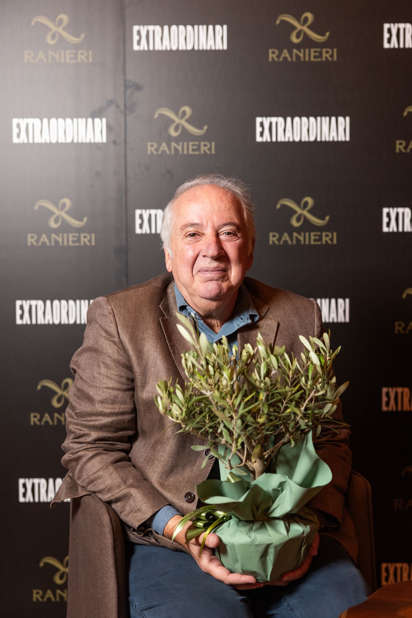 Città di Castello, emozioni e storie alla terza edizione del Premio “Extraordinari” 3 Città di Castello, emozioni e storie alla terza edizione del Premio “Extraordinari” - Eventi | TTV.it