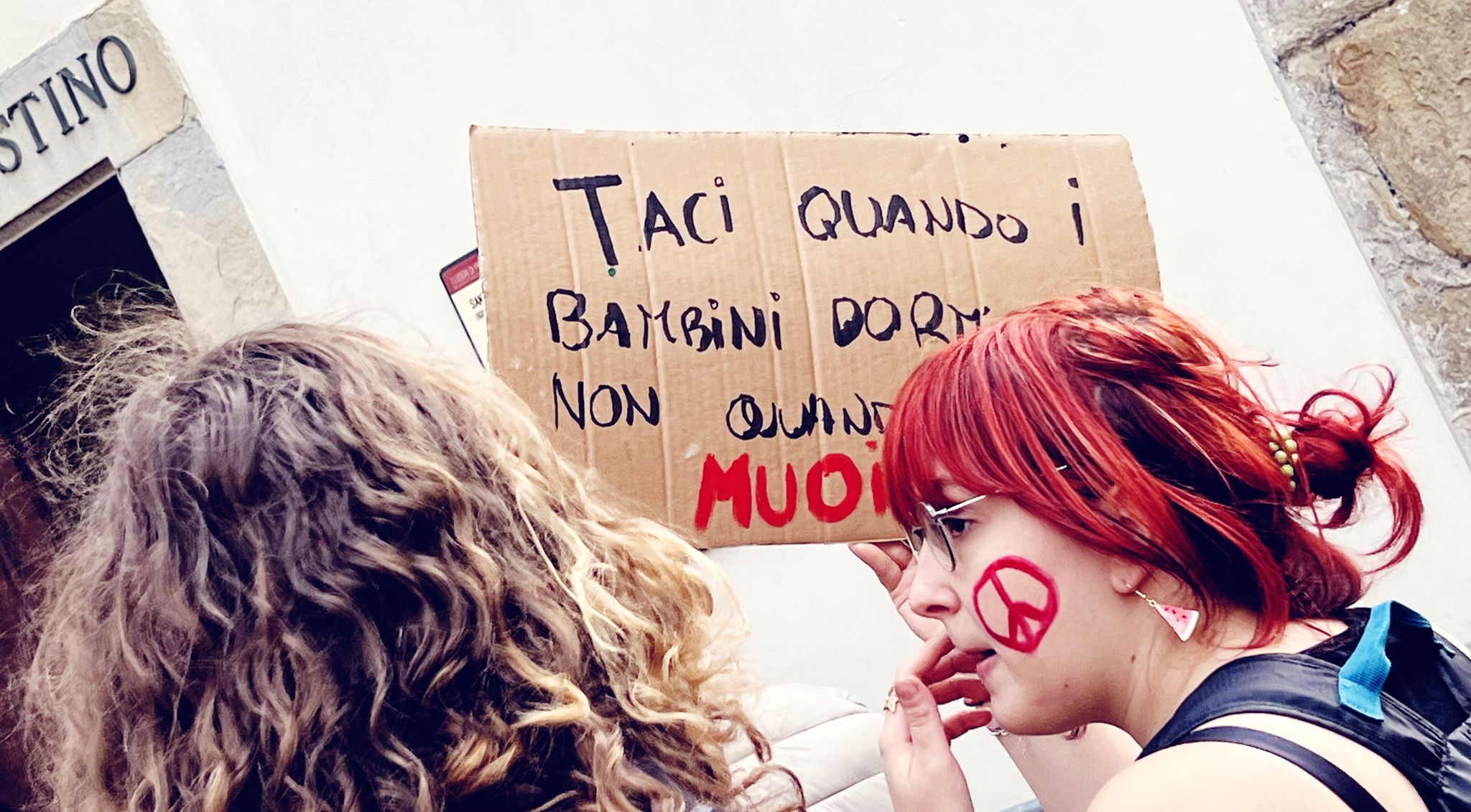 In tantissimi al corteo di solidarietà per Gaza - Attualità | TTV.it