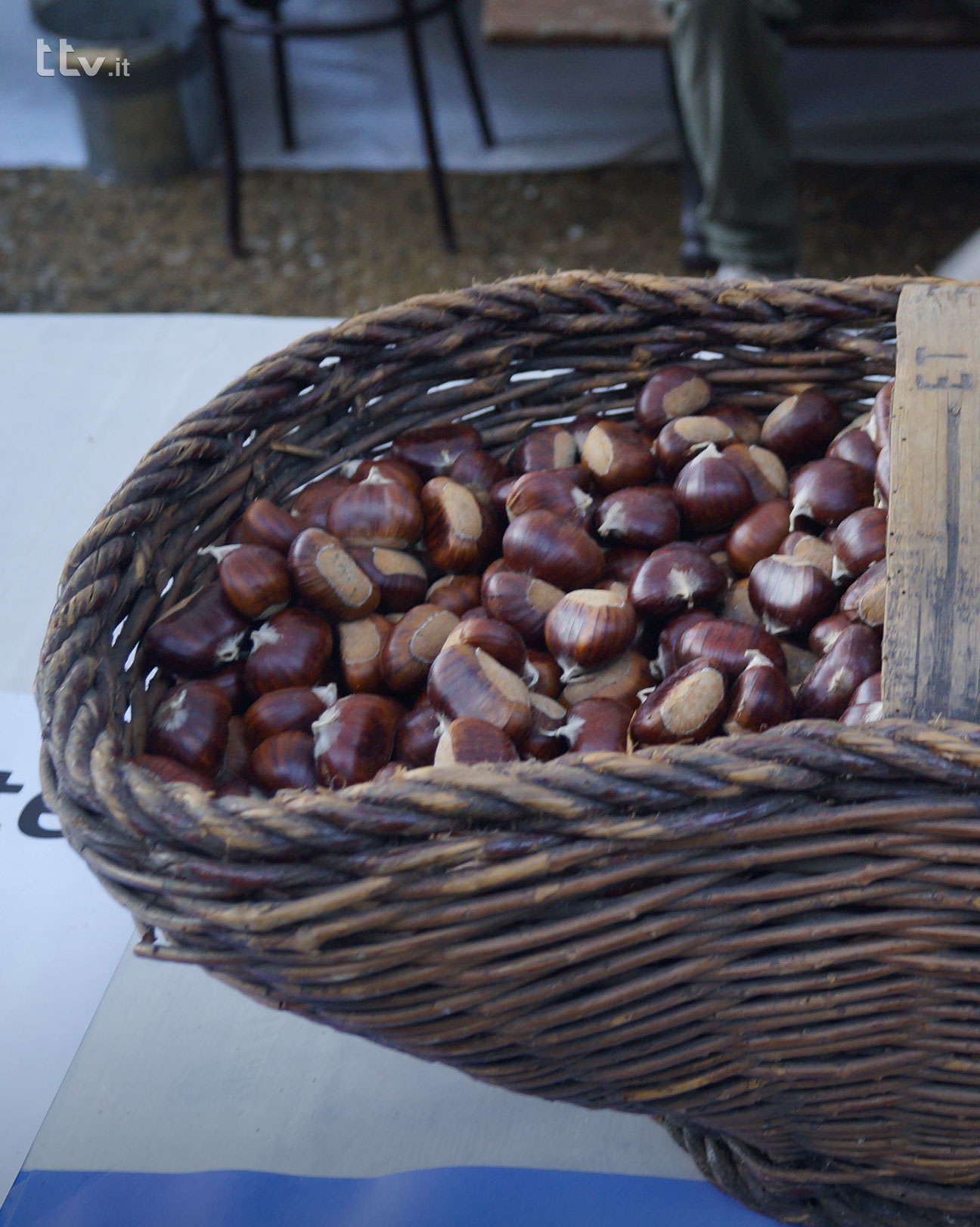 Cento gusti, cento emozioni: Anghiari celebra i sapori dell’Appennino 4 Cento gusti, cento emozioni: Anghiari celebra i sapori dell’Appennino - Eventi | TTV.it