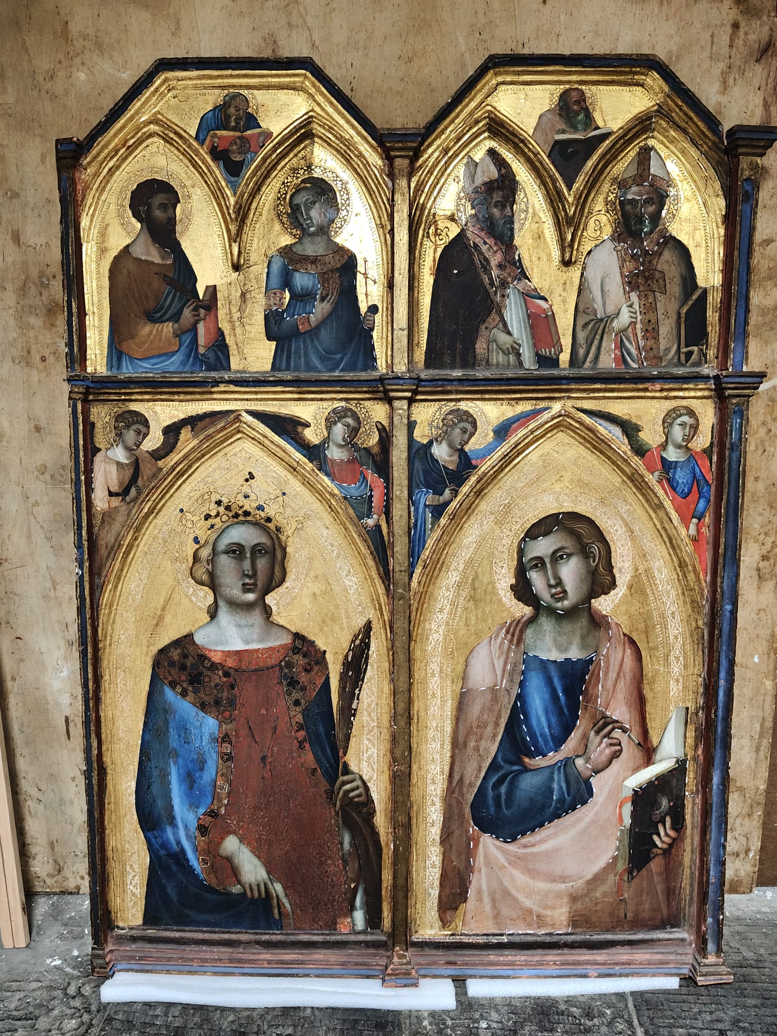 Polittico di Niccolò di Segna: come procede il restauro? 3 Polittico di Niccolò di Segna: come procede il restauro? - Cultura, Storia | TTV.it
