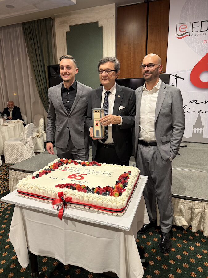 I 65 anni di Ediltevere 5 I 65 anni di Ediltevere - Economia e lavoro | TTV.it