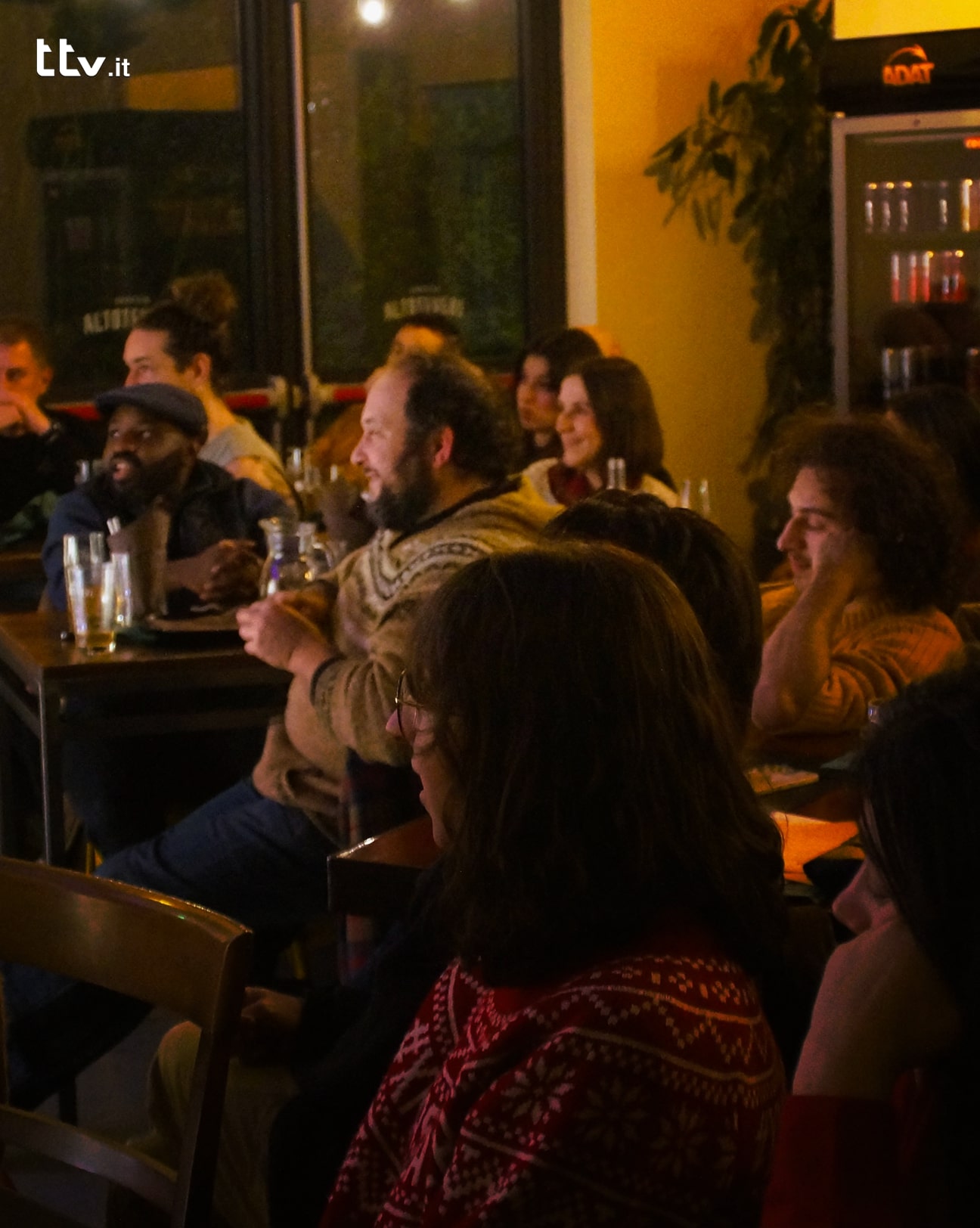 Tra stand-up, parolacce e tribunali: la tappa di Daniele Fabbri in Altotevere - Eventi | TTV.it